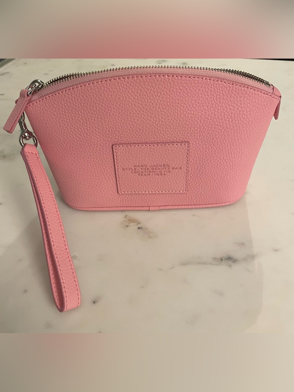 Marc Jacobs Pink Pebbled Leather "The Beauty Bag” - Picture 3 of 9